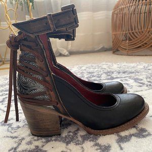 Freebird by Steven Raenne Shoe Size 5